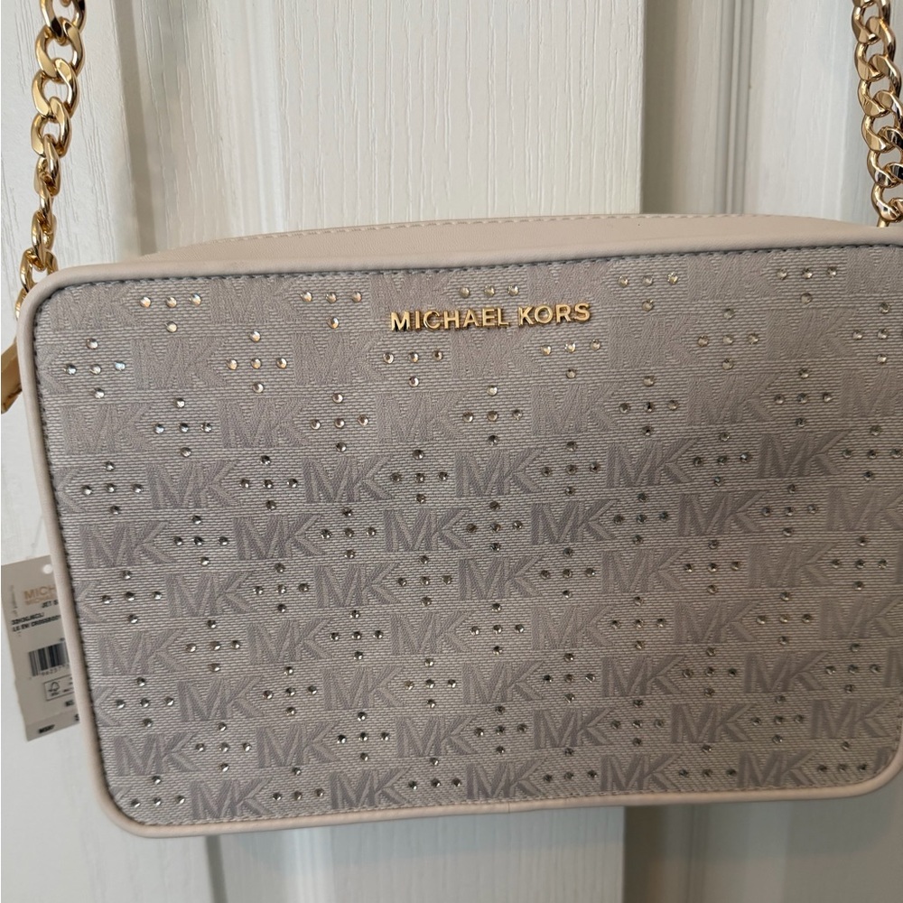 Michael Kors Natural Cream Jet Set Crossbody Bag - Picture 3 of 15